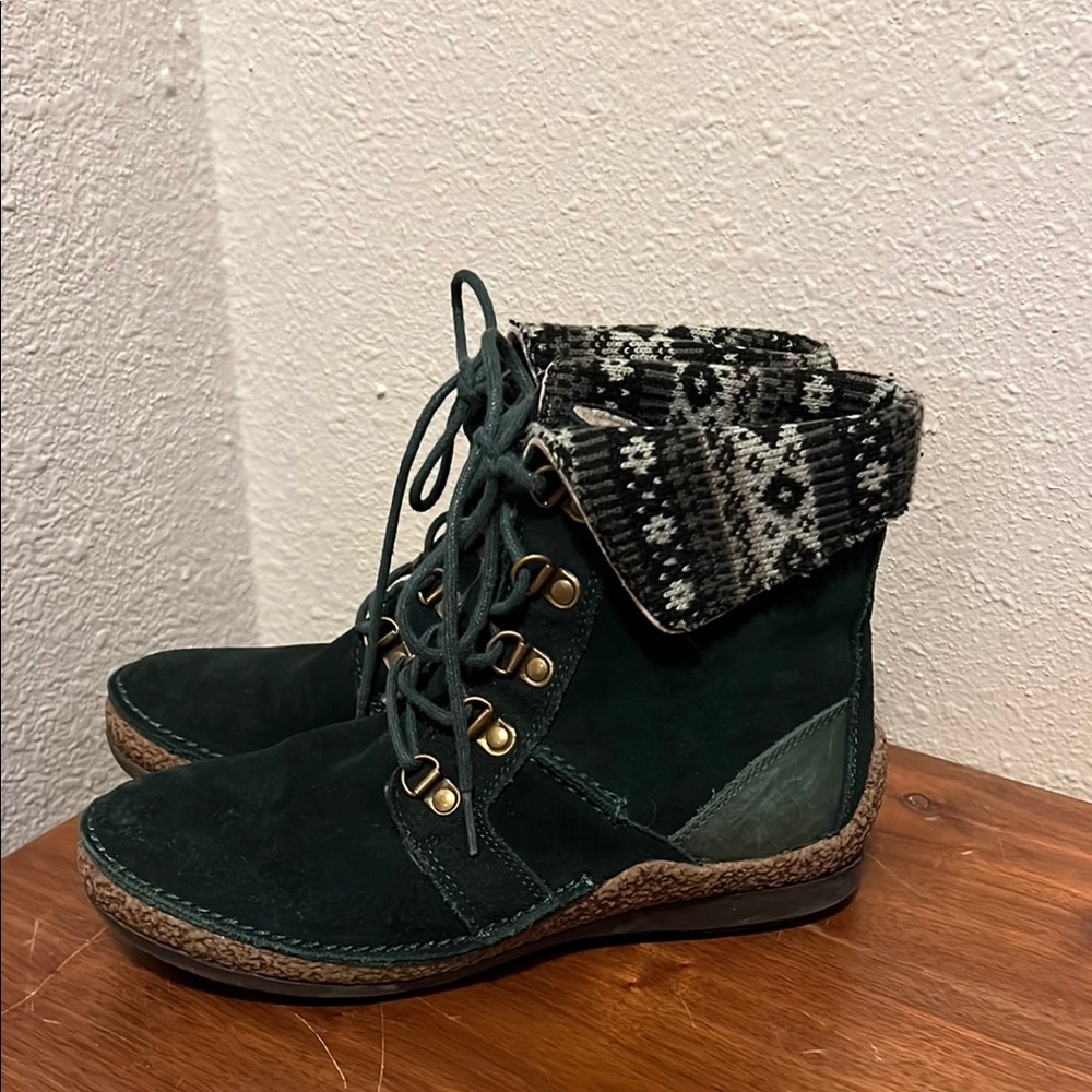 Propét Dayna Ankle Bootie Green Suede Women's Boots Size‎ 7